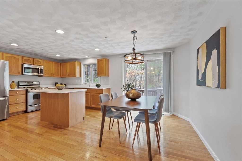 81 Salem Road, Unit 31 Billerica, MA 01821 - Photo 5 of 42 Gallery Image 5