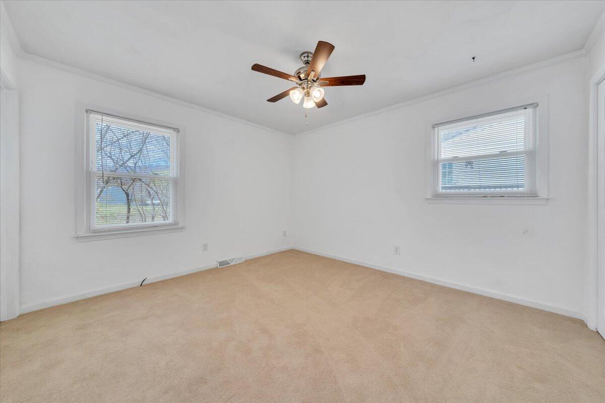 3149 Ventnor Road Southeast Roanoke, VA 24014 - Photo 14 of 43 Offers 3 Bedrooms