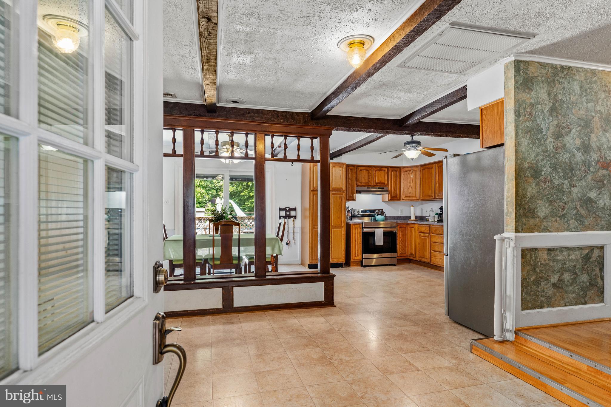 348 Union Church Road Elkton, MD 21921 - Photo 6 of 40 WELCOME HOME
