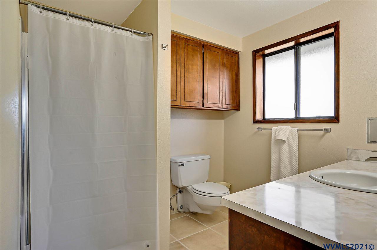 530 Shaff Road Southeast Stayton, OR 97383 - Photo 27 of 36 Gallery Image 27
