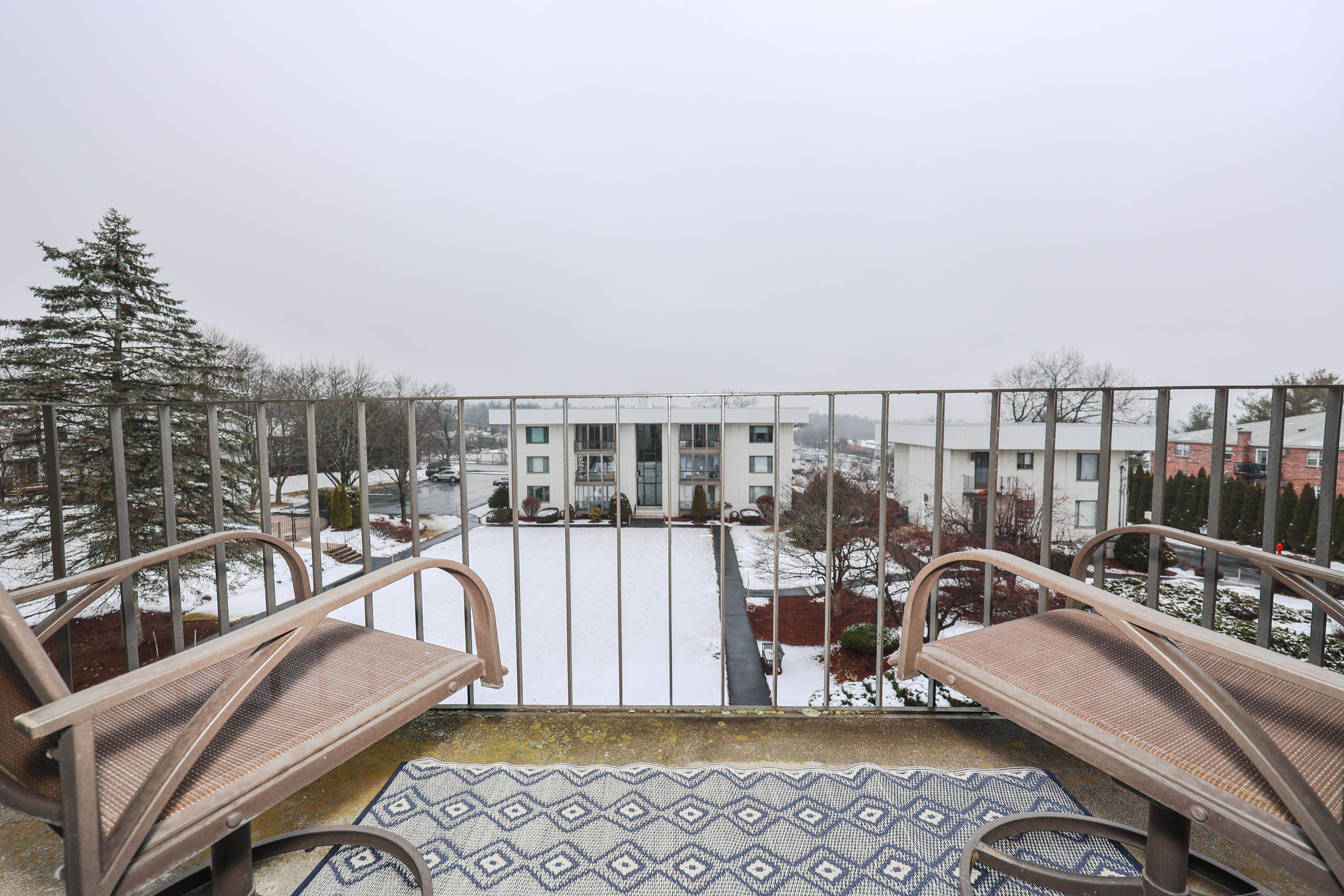 39 Spit Brook Road, Unit D47 Nashua, NH 03060 - Photo 24 of 29 Gallery Image 24