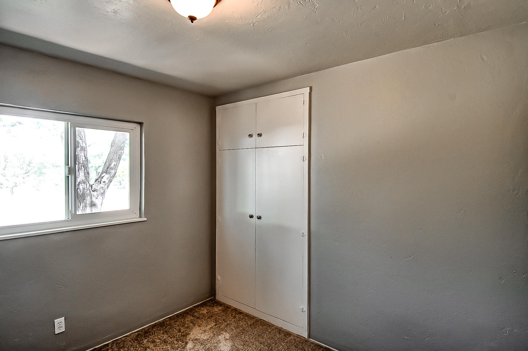 827 Ridge Road Redding, CA 96003 - Photo 19 of 32 Room