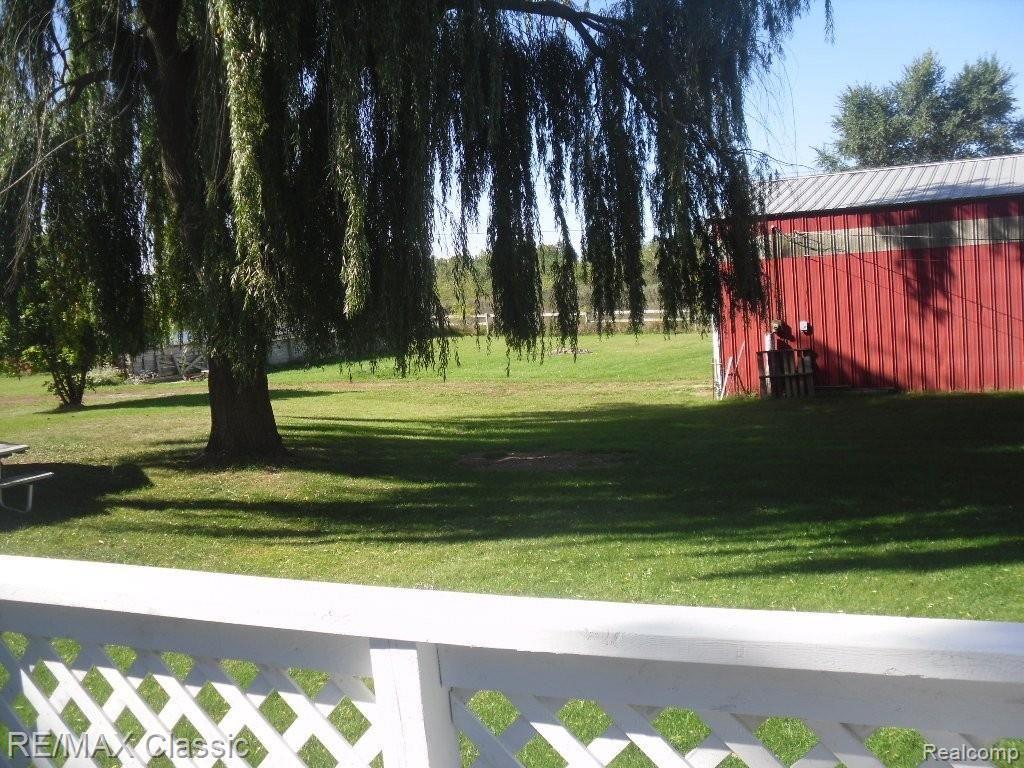 27595 Johns Road Wixom, MI 48393 - Photo 11 of 21 Deck view