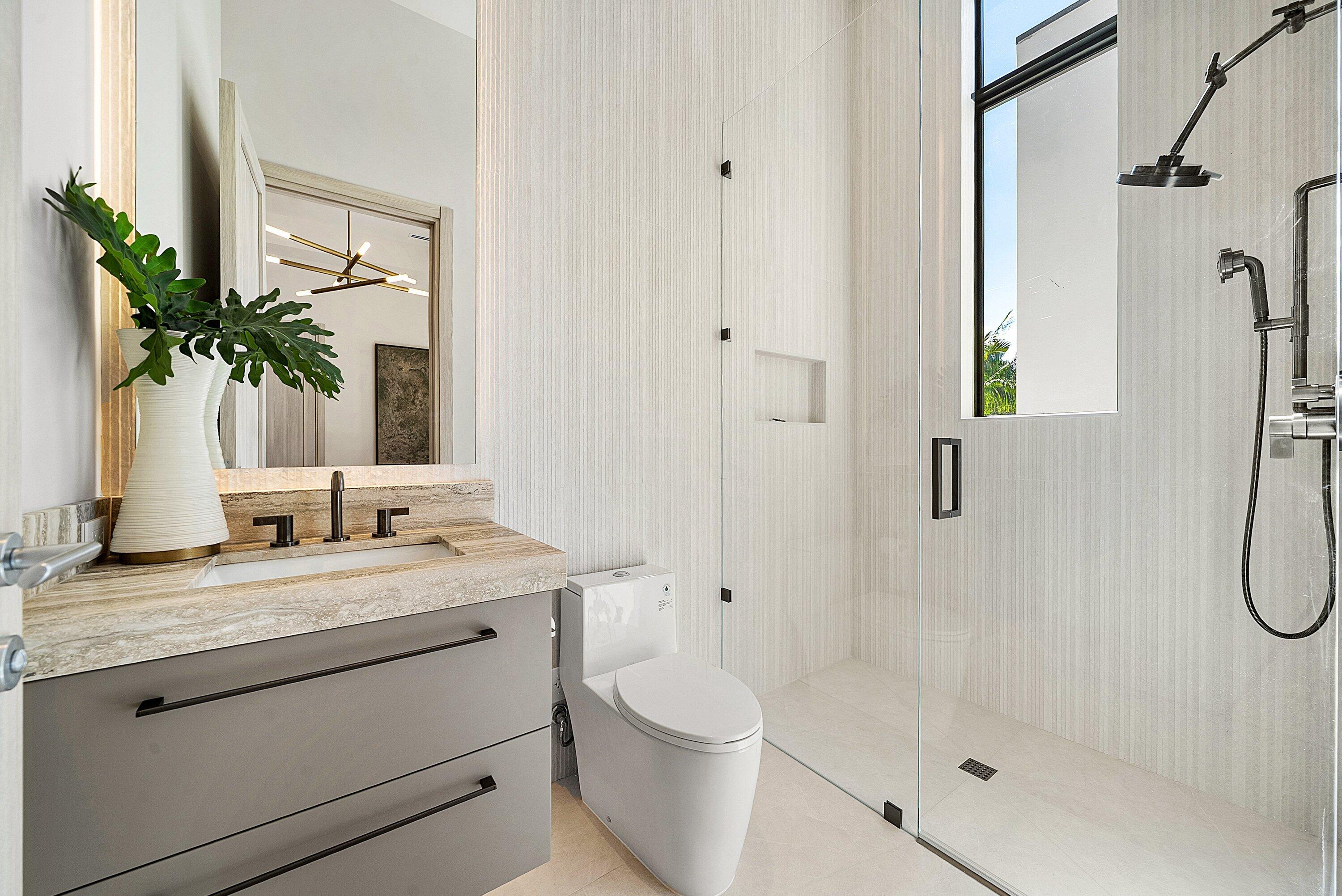 2480 Windsor Circle Boca Raton, FL 33431 - Photo 31 of 53 Guest Ensuite 2