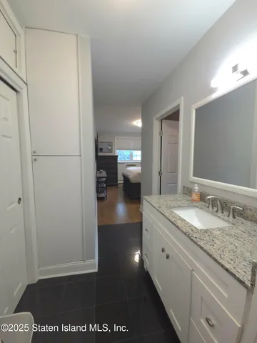 $468,800 | 400 Maryland Avenue, Unit 3D | Rosebank