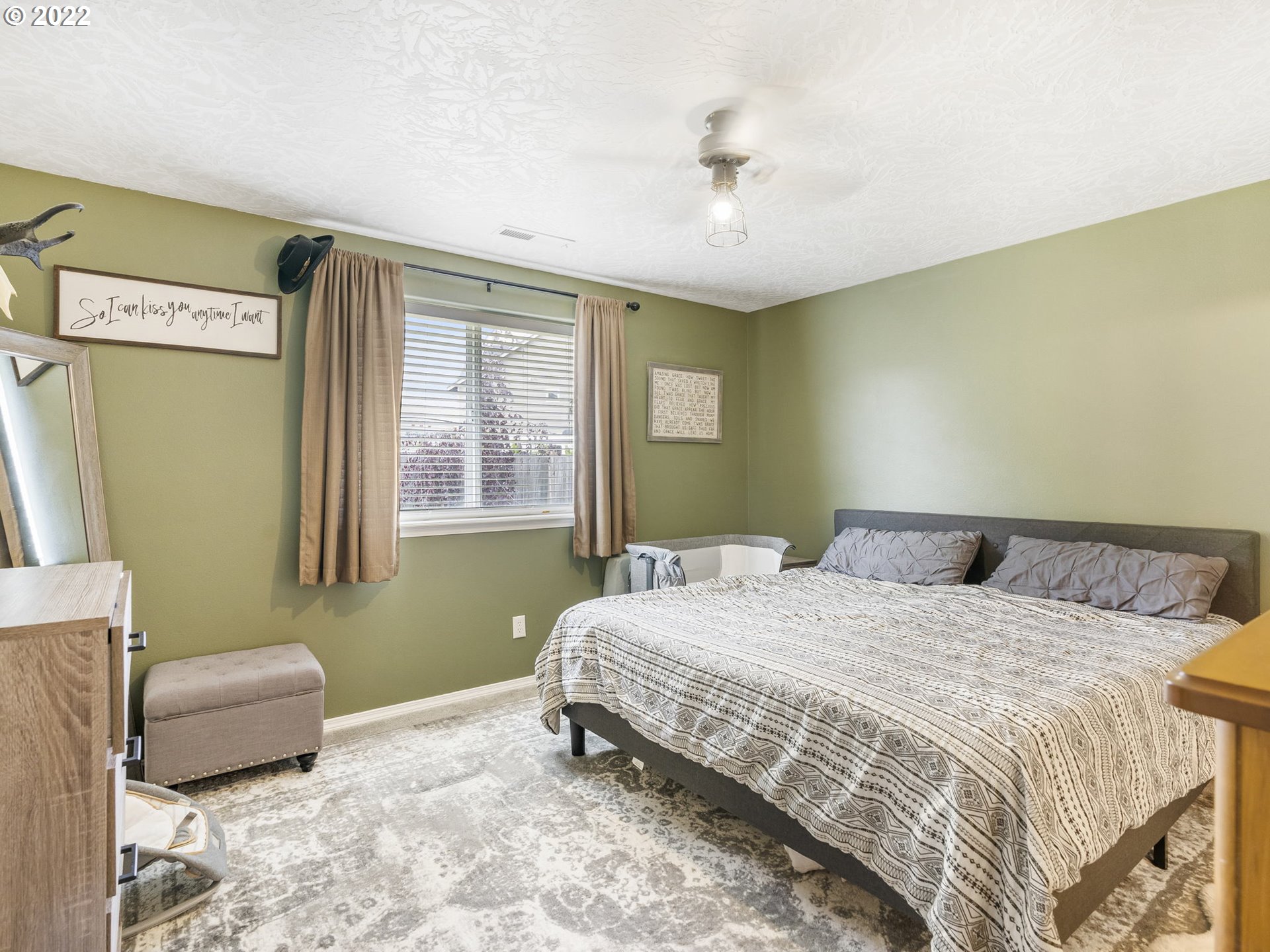 742 Kelsey Loop Molalla, OR 97038 - Photo 15 of 29 Bedroom, Primary