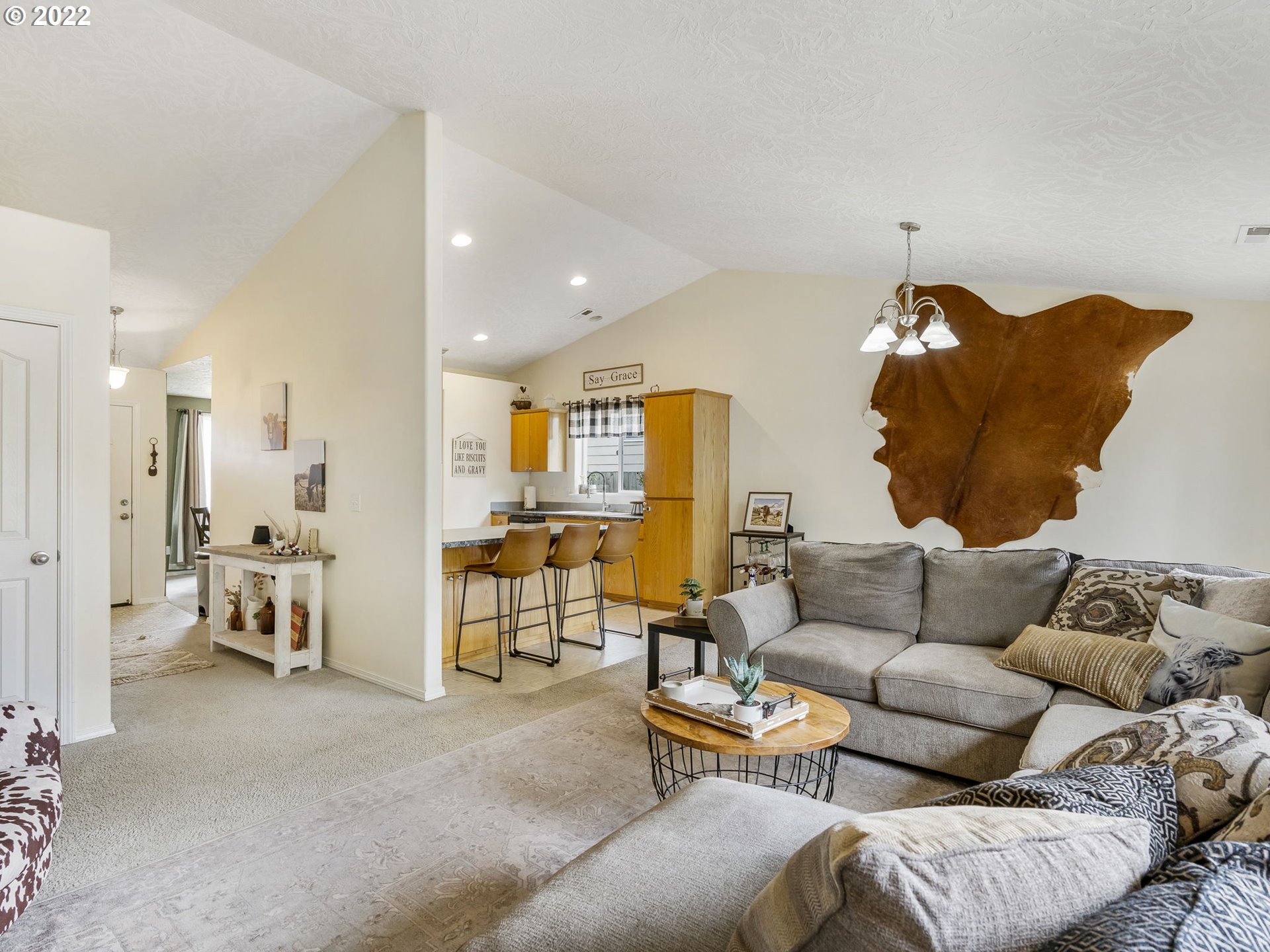 742 Kelsey Loop Molalla, OR 97038 - Photo 5 of 29