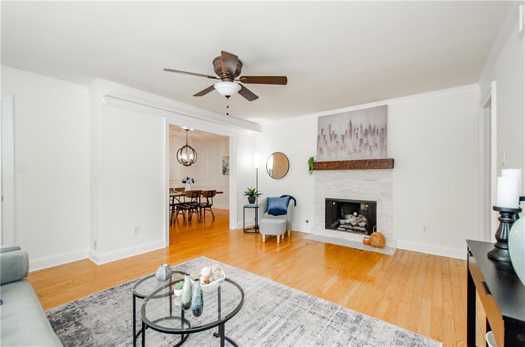 5400 Roswell Road, Unit D4 Sandy Springs, GA 30342 - Photo 3 of 25 Gallery Image 3