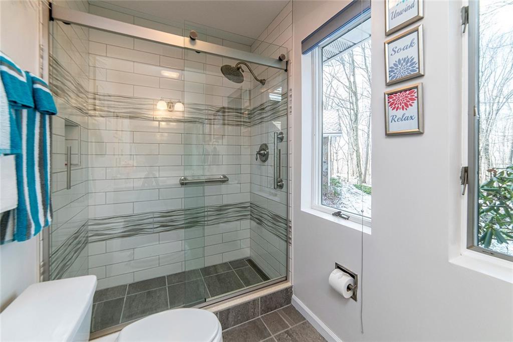889 Claypike Road Acme, PA 15610 - Photo 15 of 25 Gallery Image 15