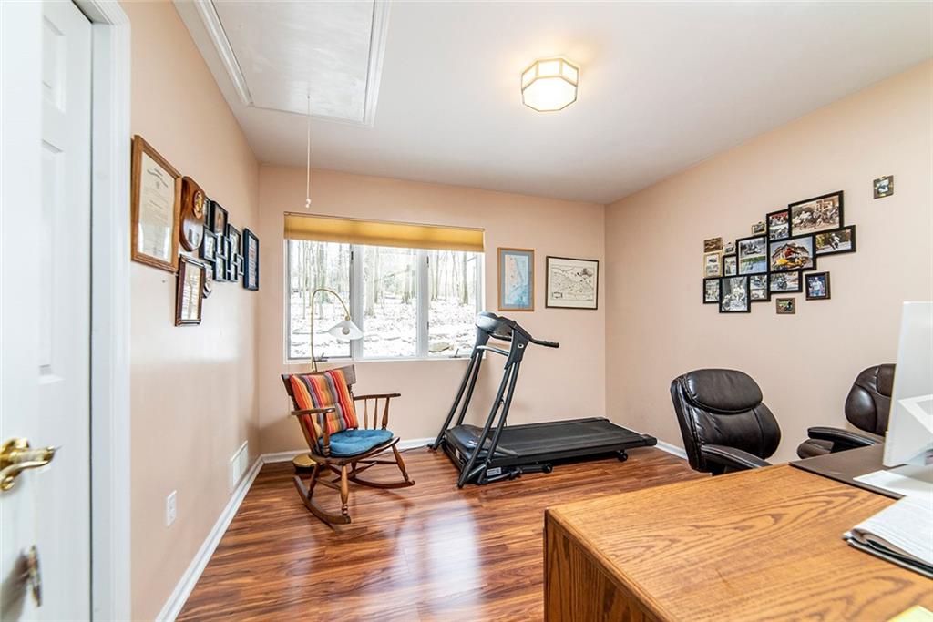 889 Claypike Road Acme, PA 15610 - Photo 16 of 25 Gallery Image 16