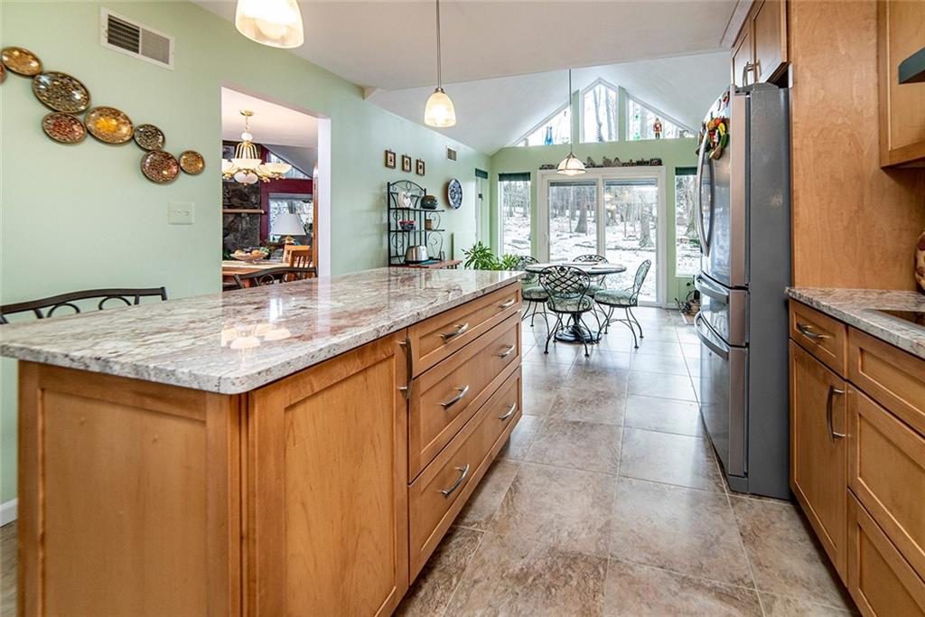 889 Claypike Road Acme, PA 15610 - Photo 8 of 25 Gallery Image 8