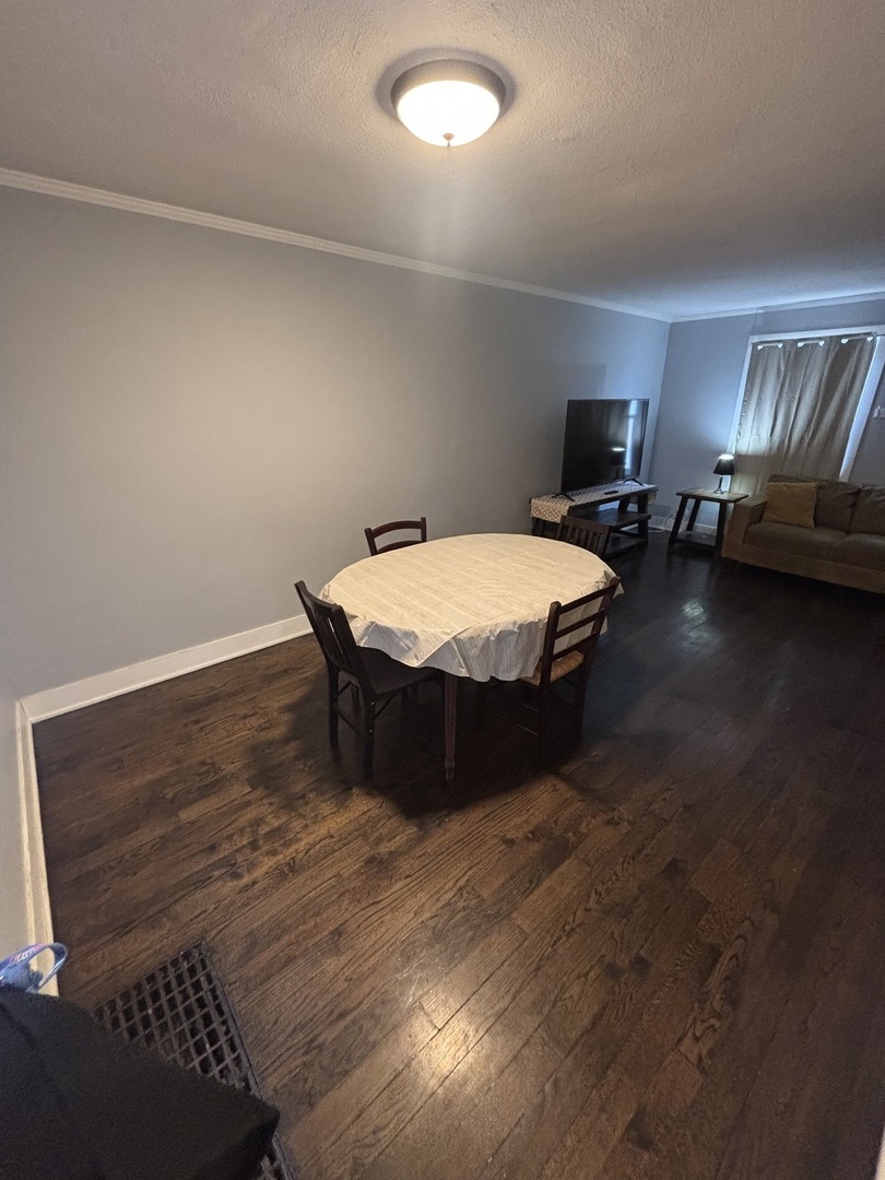 2007 South 25th Avenue Broadview, IL 60155 - Photo 5 of 16