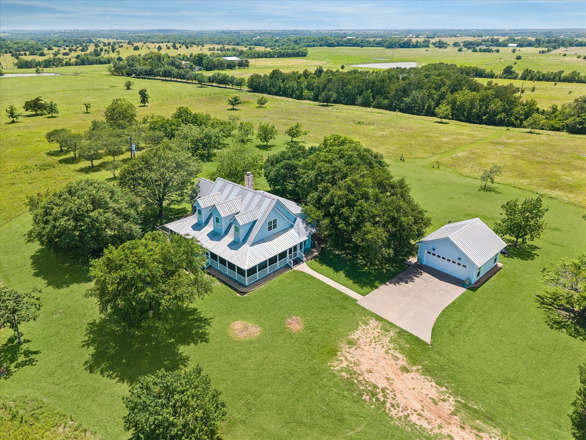 18250 Bosse Road Washington, TX 77880 - Photo 4 of 48