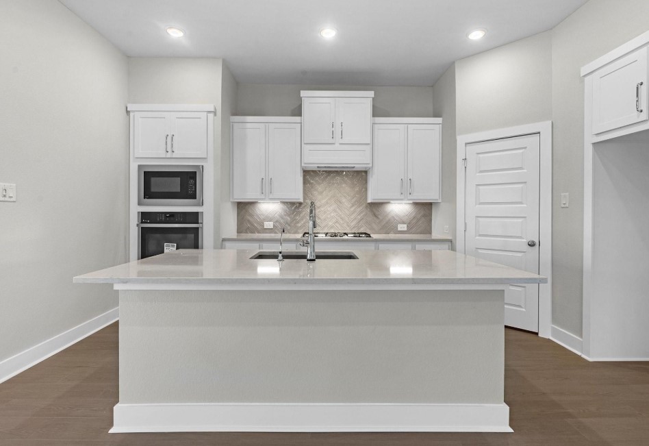 5134 Enchanted Pne Court Spring, TX 77386 - Photo 3 of 7 representative photo