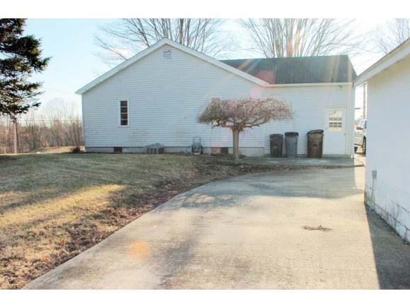 932 Main Street Rising Sun, IN 47040 - Photo 3 of 21