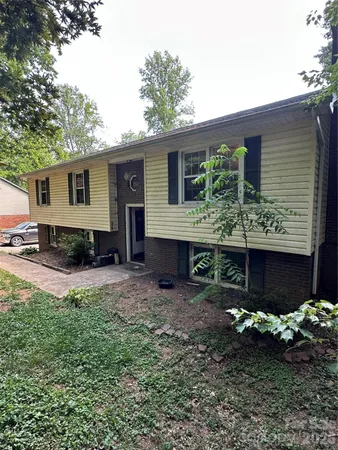 $269,900 | 306 New Orleans Boulevard, Morganton, NC 28655