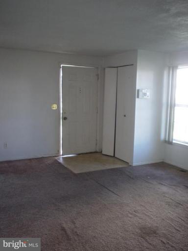 7 Coliston Road, Unit B Reisterstown, MD 21136 - Photo 3 of 13 Living Room