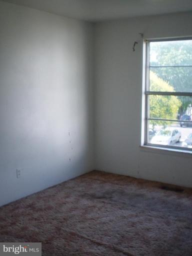 7 Coliston Road, Unit B Reisterstown, MD 21136 - Photo 5 of 13 Bedroom #1