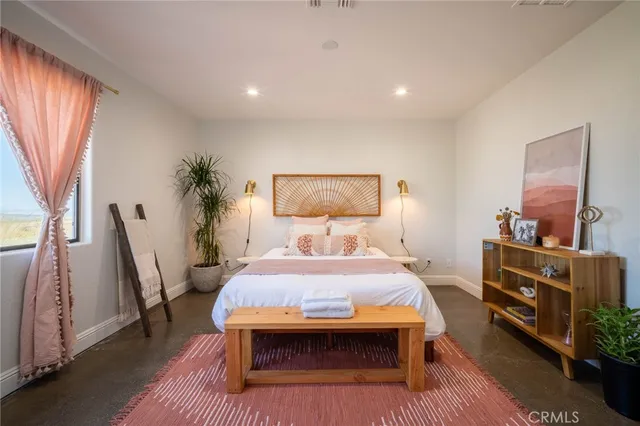 $3,000 | 60467 Natoma Trail, Joshua Tree, CA 92252