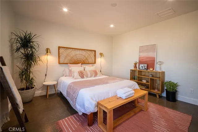 $3,000 | 60467 Natoma Trail, Joshua Tree, CA 92252