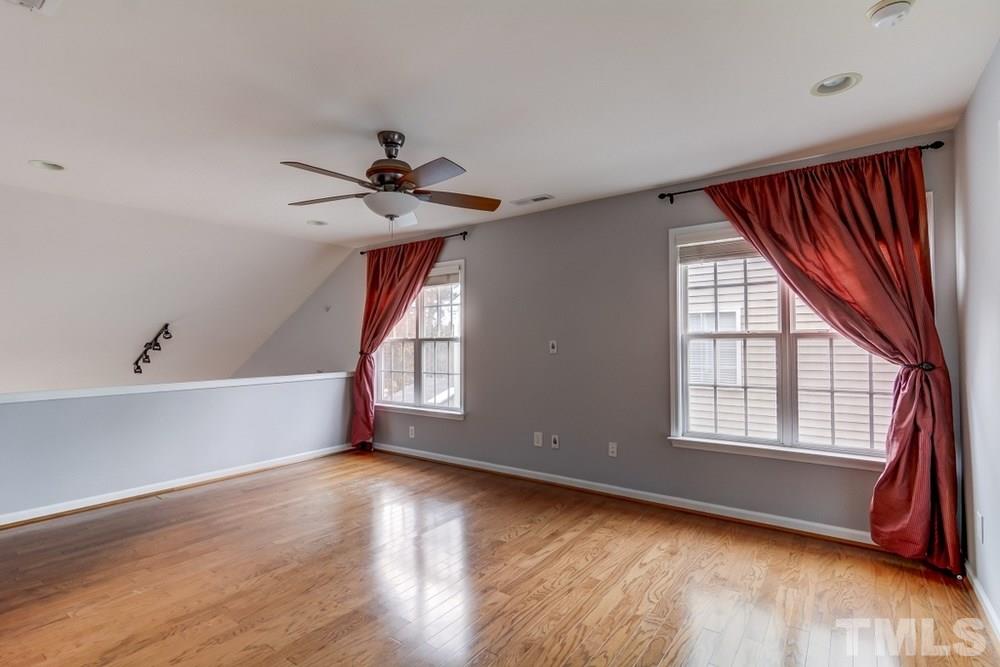 8128 Sommerwell Street Raleigh, NC 27613 - Photo 12 of 25 Gallery Image 12