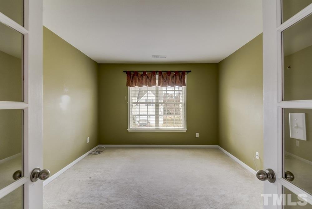 8128 Sommerwell Street Raleigh, NC 27613 - Photo 17 of 25 Gallery Image 17