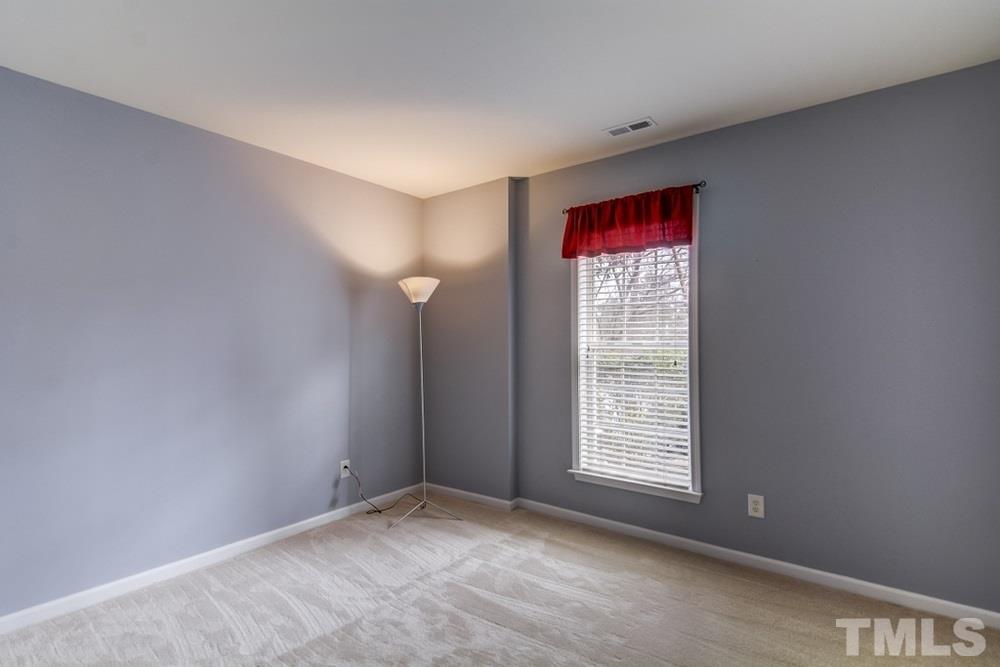 8128 Sommerwell Street Raleigh, NC 27613 - Photo 21 of 25 Gallery Image 21