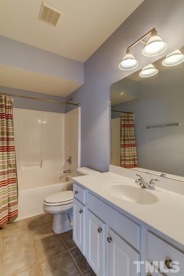 8128 Sommerwell Street Raleigh, NC 27613 - Photo 22 of 25 Gallery Image 22