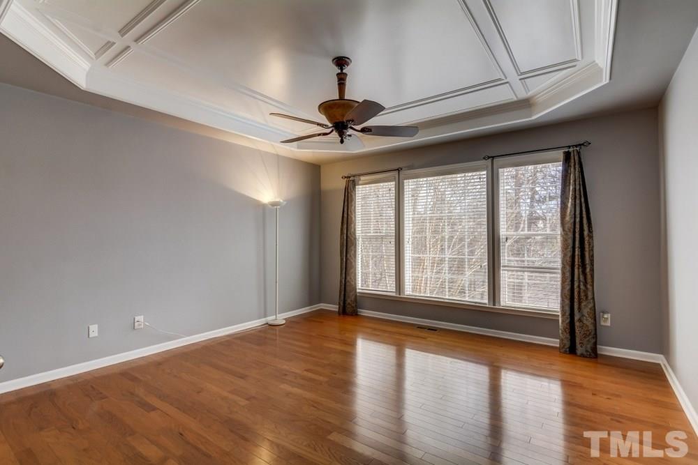 8128 Sommerwell Street Raleigh, NC 27613 - Photo 8 of 25 Gallery Image 8