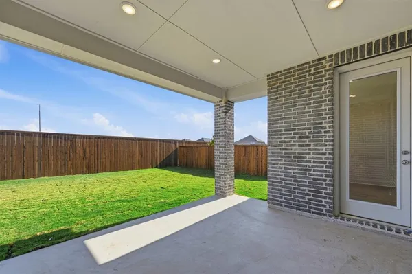 $434,990 | 3701 Arrowhead Lane, Sherman, TX 75092