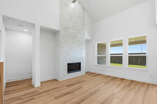 $434,990 | 3701 Arrowhead Lane, Sherman, TX 75092