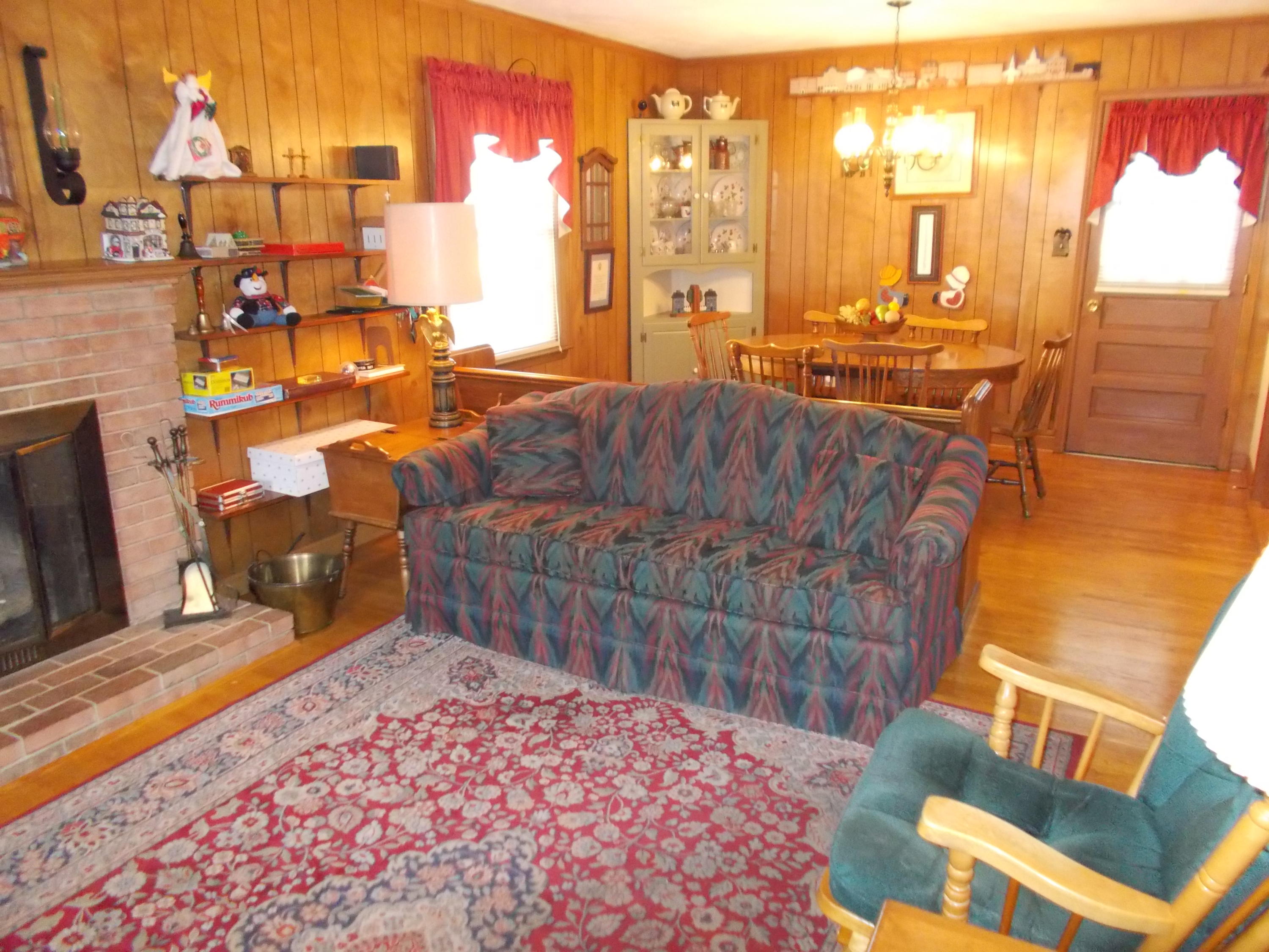 2439 Bermuda Road Northwest Roanoke, VA 24017 - Photo 15 of 46 DSCN6359