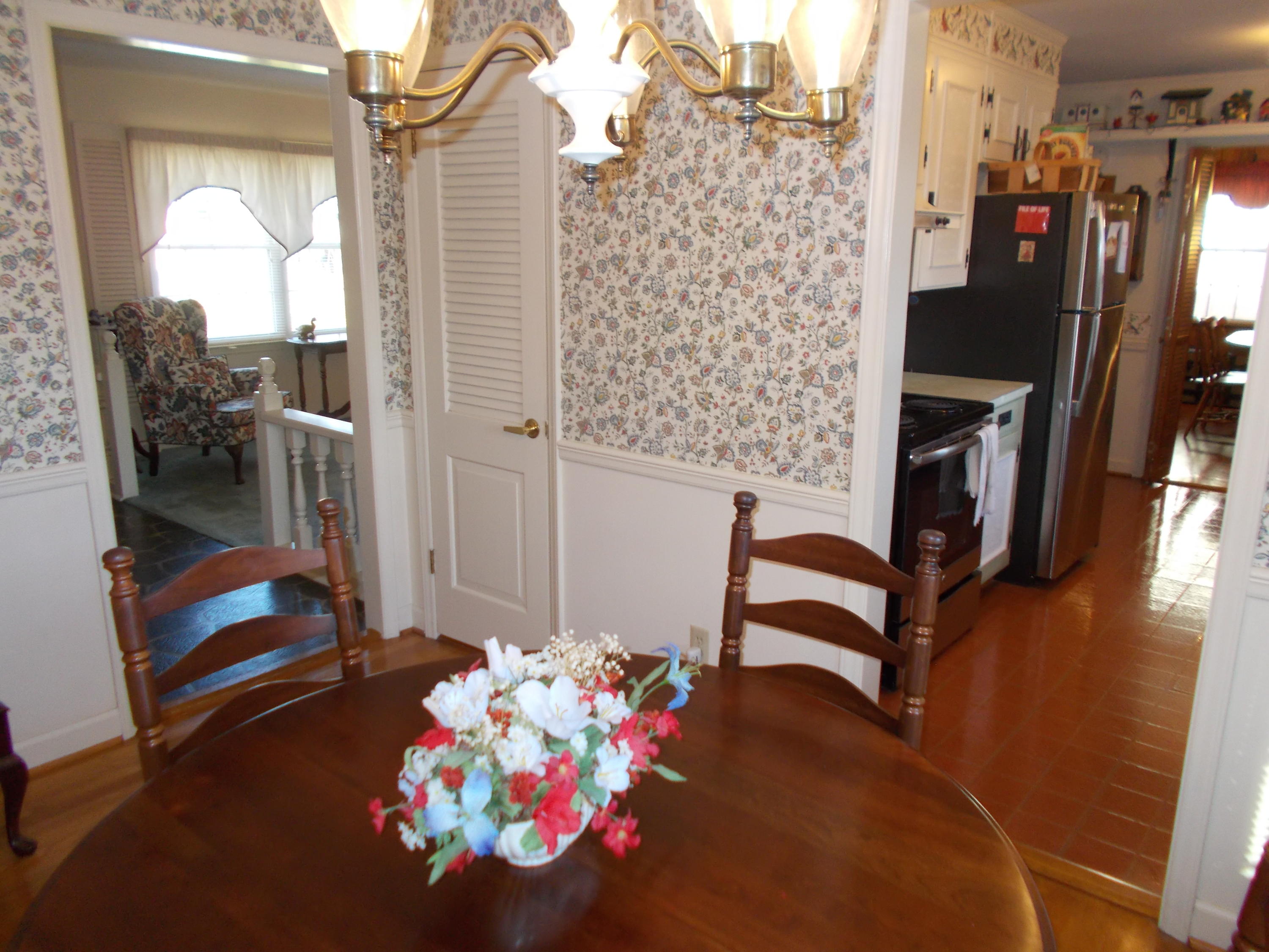 2439 Bermuda Road Northwest Roanoke, VA 24017 - Photo 7 of 46 DSCN6349