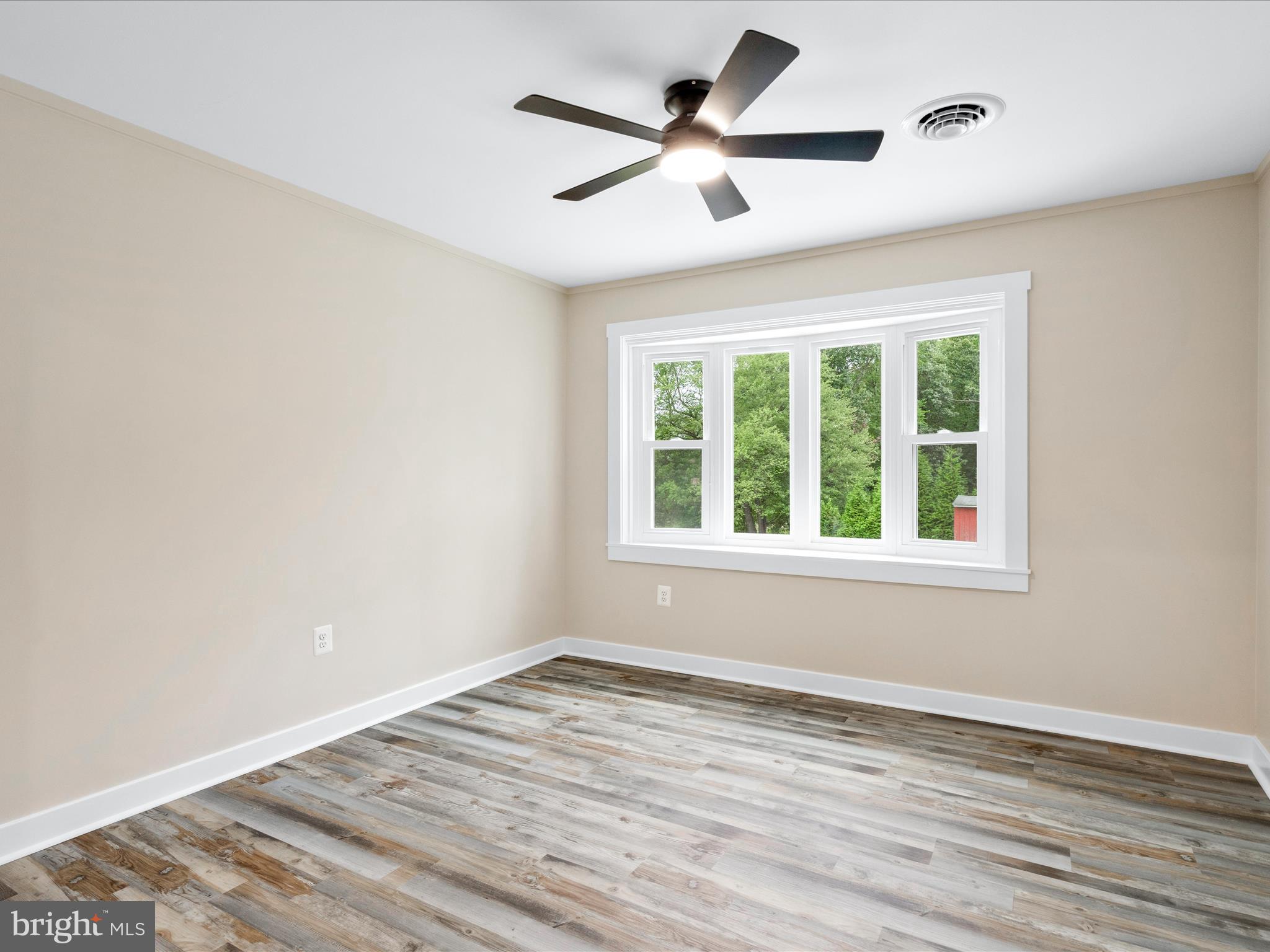 14150 Harrisville Road Mount Airy, MD 21771 - Photo 11 of 43 14202 Harrisville Rd-011