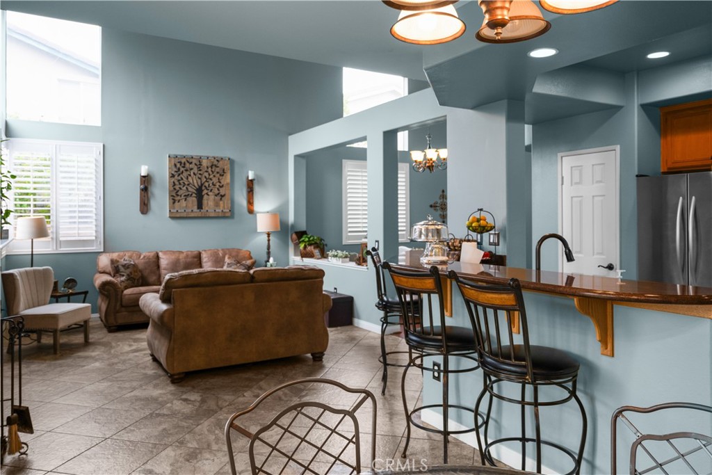 1575 River Wood Court Simi Valley, CA 93063 - Photo 19 of 44