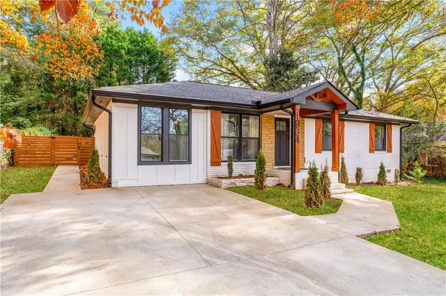 $2,800 | 1934 Pinedale Place, Decatur, GA 30032