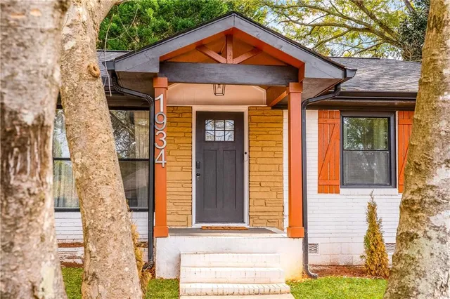 $3,800 | 1934 Pinedale Place, Decatur, GA 30032
