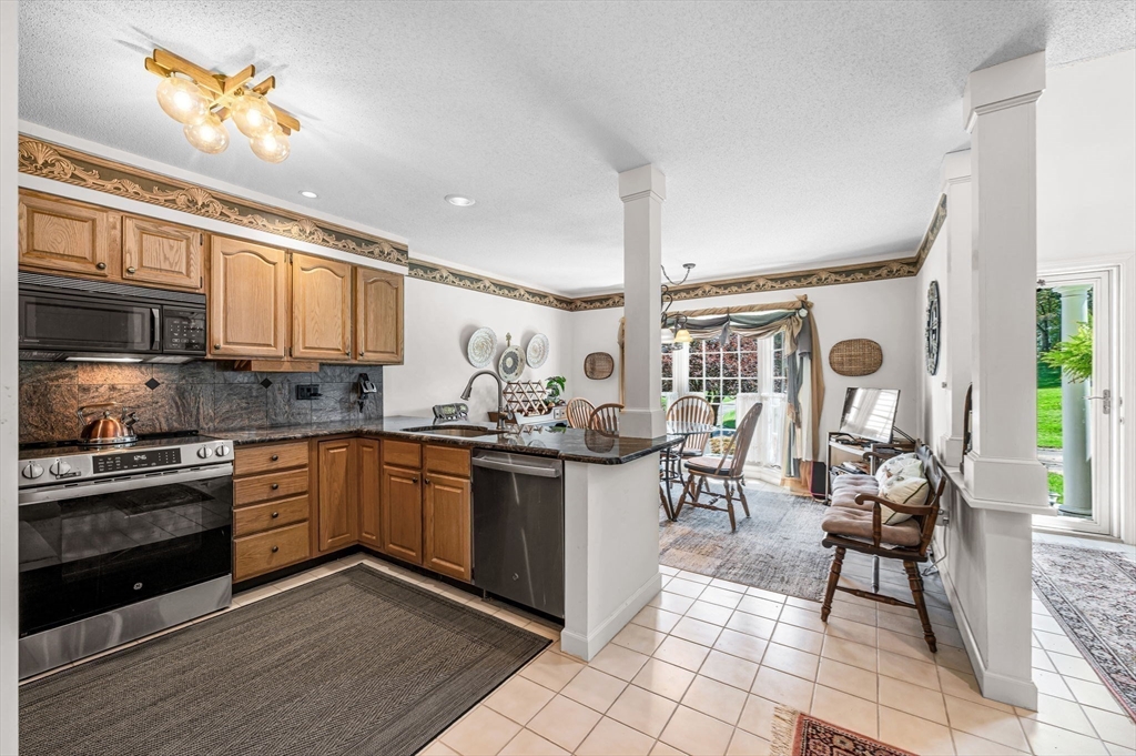 12 Windpath East, Unit 12 West Springfield, MA 01089 - Photo 13 of 42 Gallery Image 13