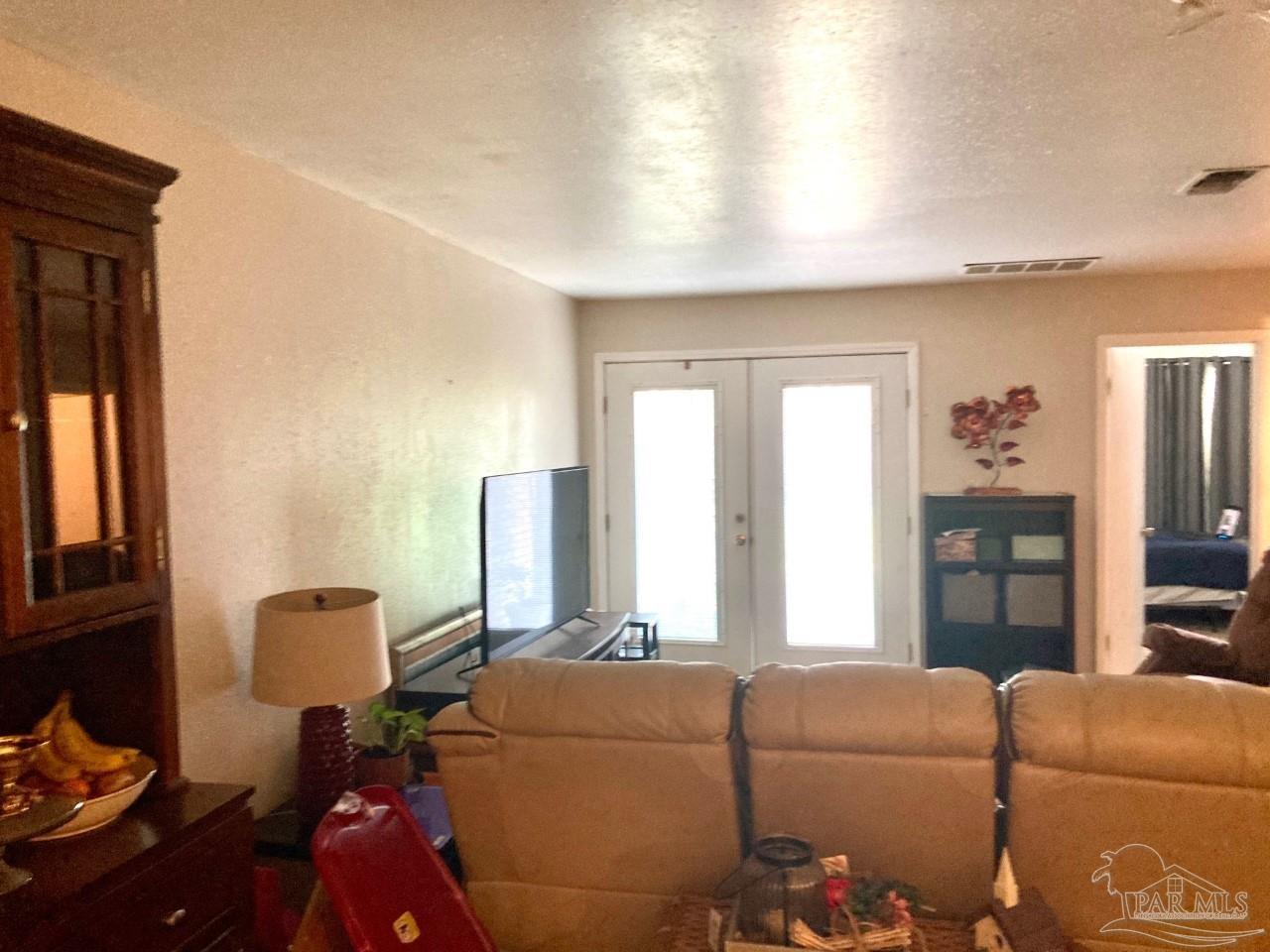 7150 Plantation Road, Unit 211 Pensacola, FL 32504 - Photo 8 of 12 Gallery Image 8
