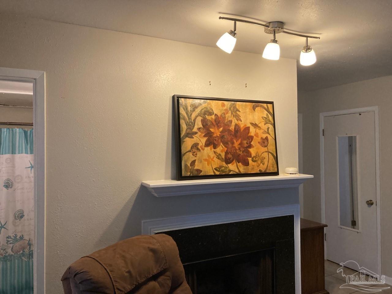 7150 Plantation Road, Unit 211 Pensacola, FL 32504 - Photo 10 of 12 Gallery Image 10