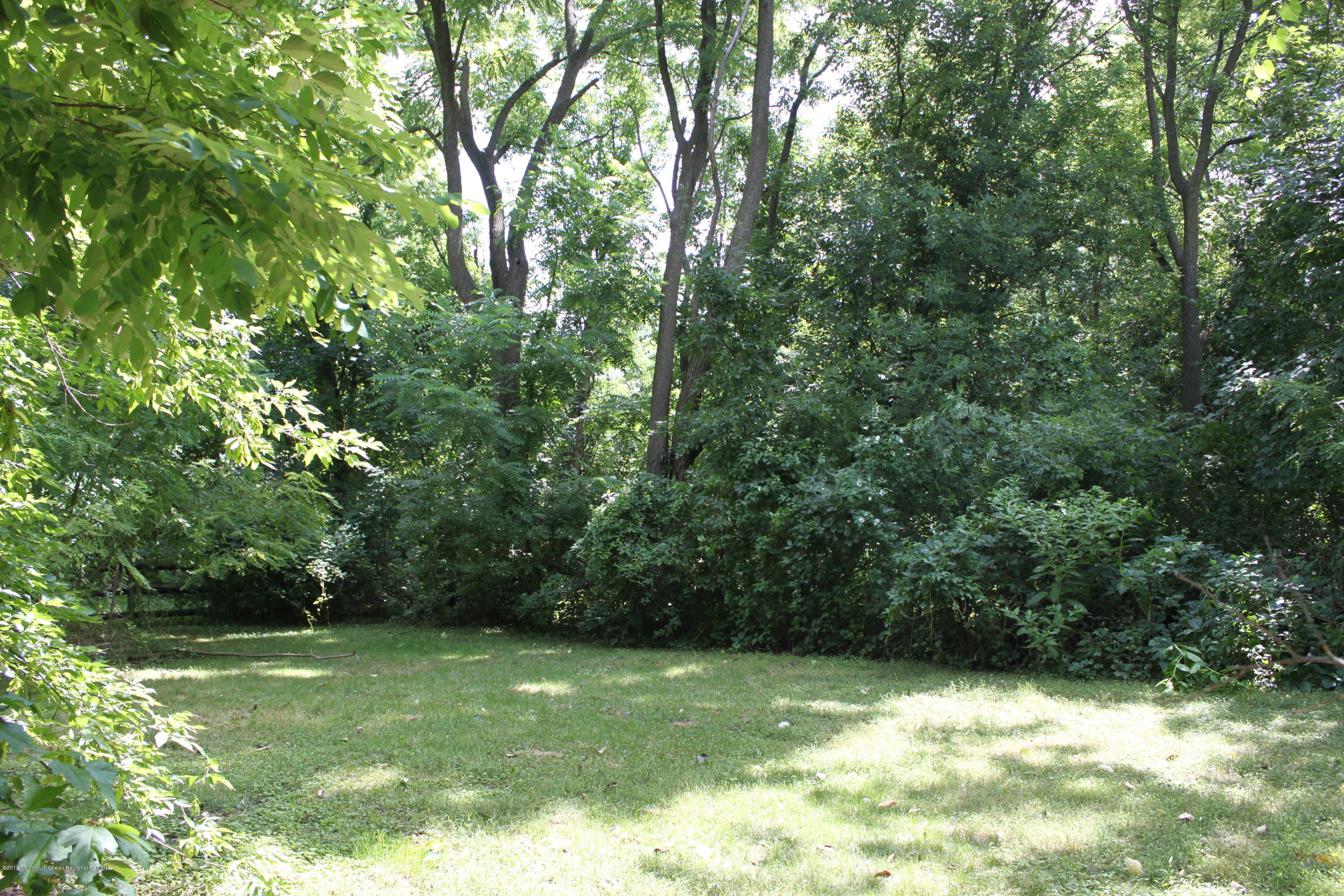 3 Five Points Road Freehold, NJ 07728 - Photo 4 of 13 IMG_0767