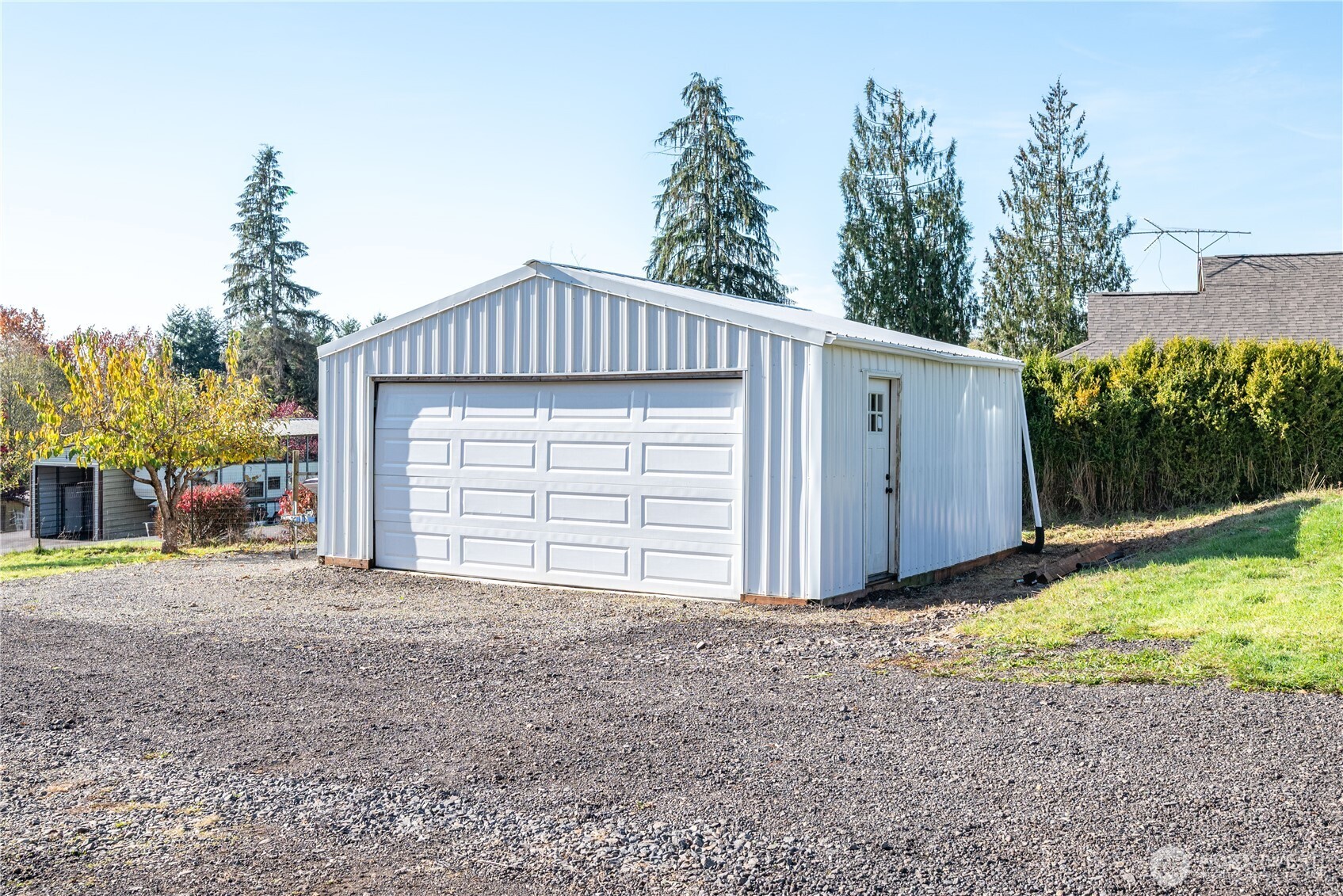 942 Stella Road Longview, WA 98632 - Photo 4 of 22 Gallery Image 4