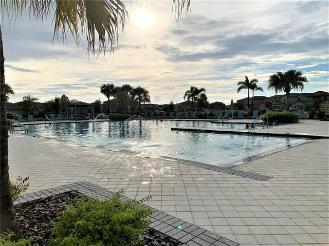 $1,900 | 7631 French Marigold Avenue, Tampa, FL 33619