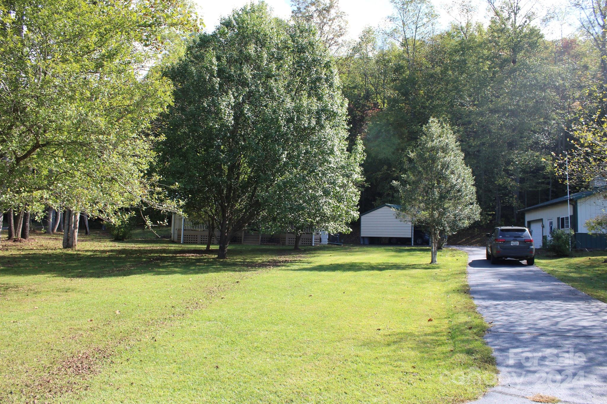 63 Wheatfield Road Franklin, NC 28734 - Photo 11 of 39 Gallery Image 11