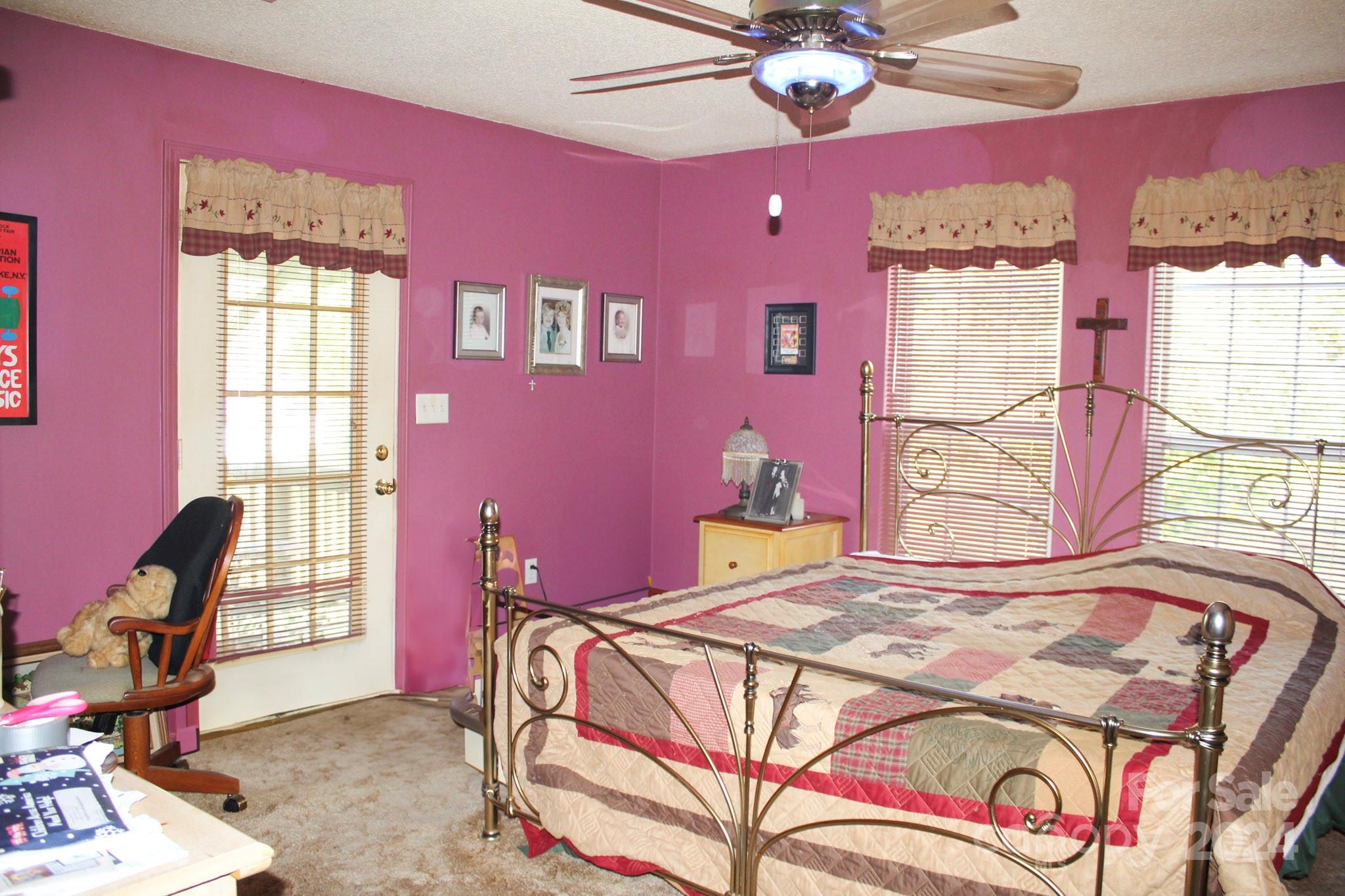 63 Wheatfield Road Franklin, NC 28734 - Photo 33 of 39 Gallery Image 33