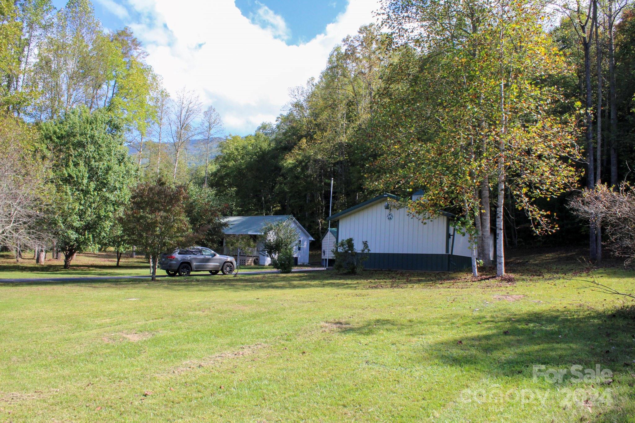 63 Wheatfield Road Franklin, NC 28734 - Photo 9 of 39 Gallery Image 9