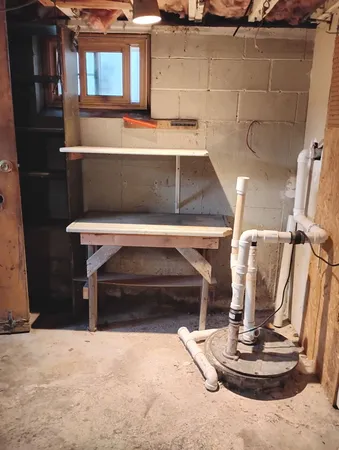 $179,000 | 1722 36th Avenue, Stone Park, IL 60165