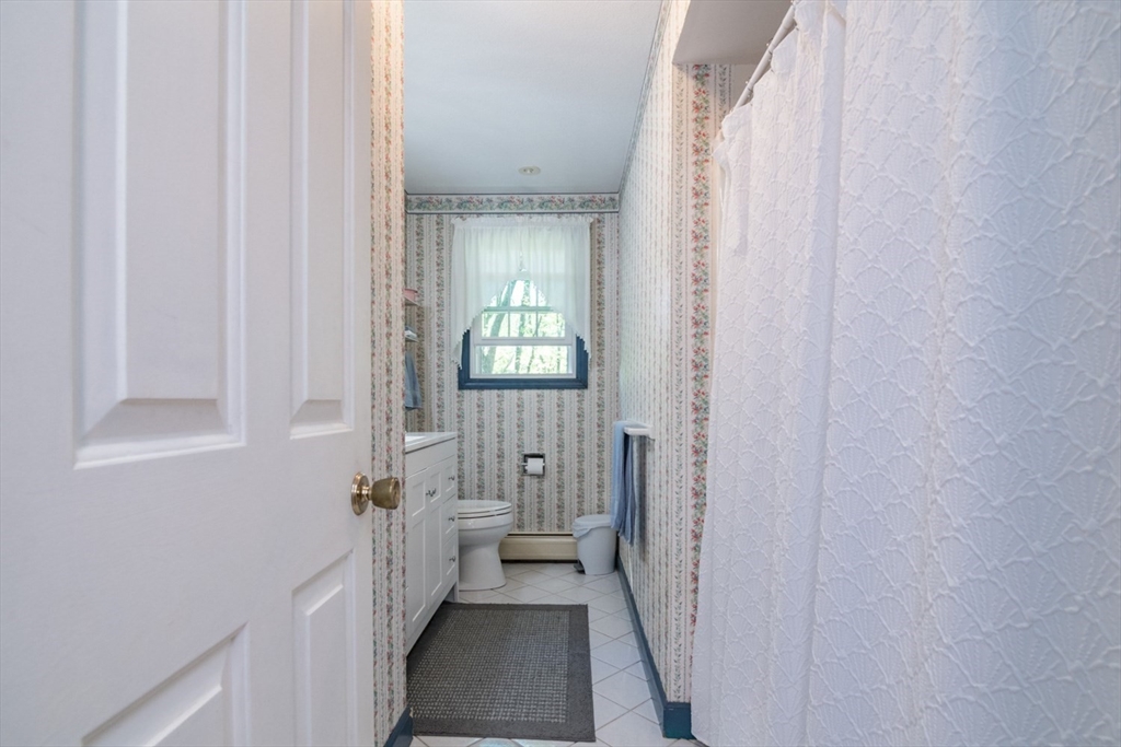 908 Burts Pit Road Northampton, MA 01062 - Photo 34 of 36