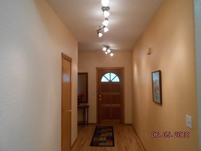 132 Graham Way Talent, OR 97540 - Photo 4 of 24 Lovely view of the entry, with rich hard