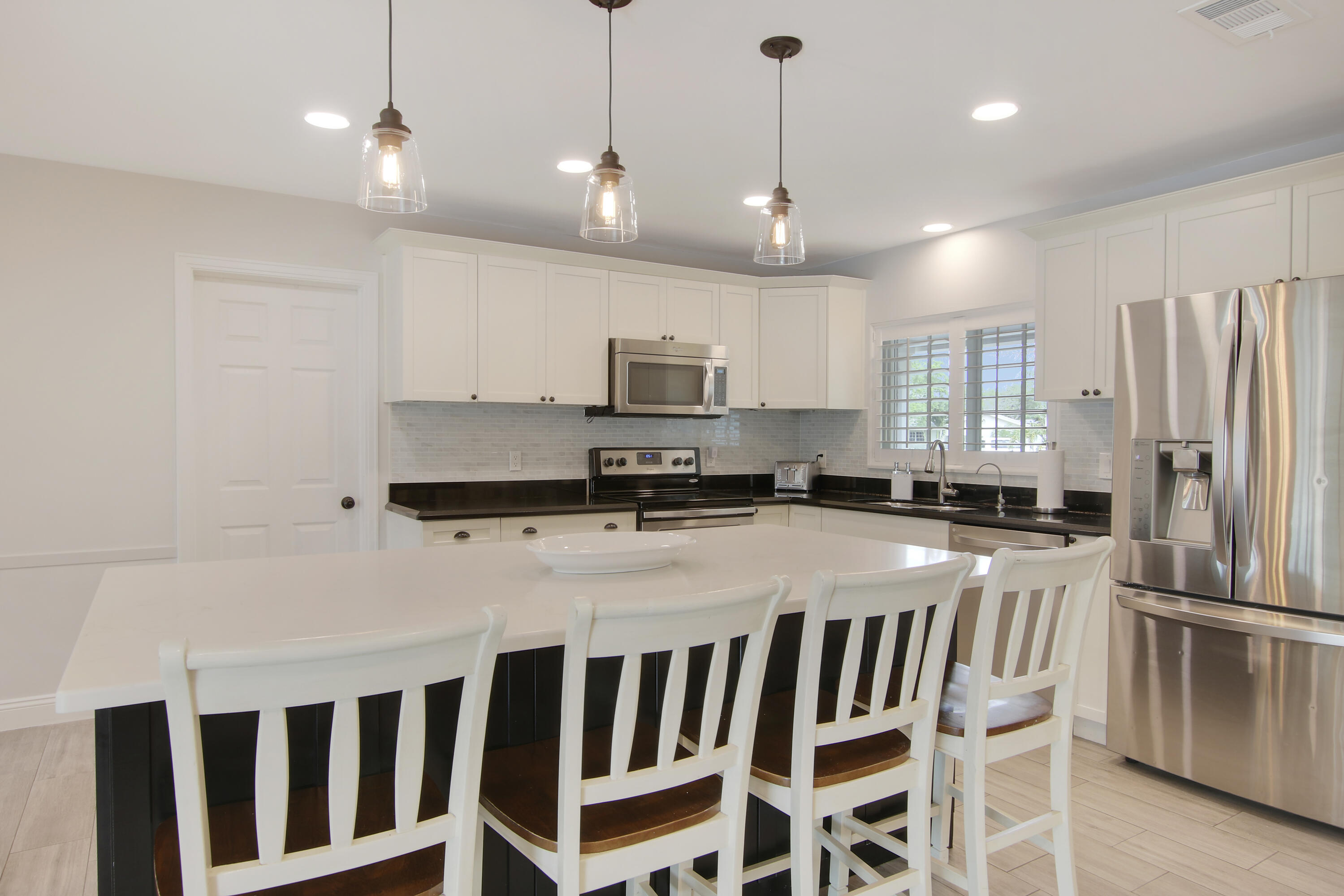 512 Inlet Road North Palm Beach, FL 33408 - Photo 9 of 44 House1-11